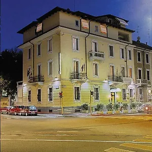 Florence 3*, Milan Italy